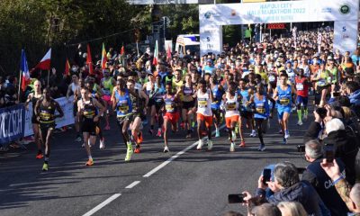 Napoli City Half Marathon Tutti campioni d’Italia del running con la medaglia della Napoli City Half Marathon